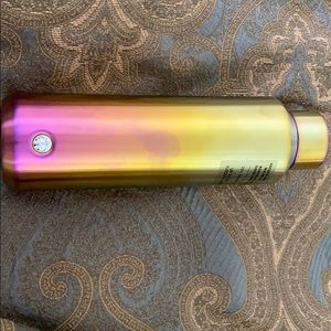 2020 Starbucks Vacuum Insulated Rainbow Water